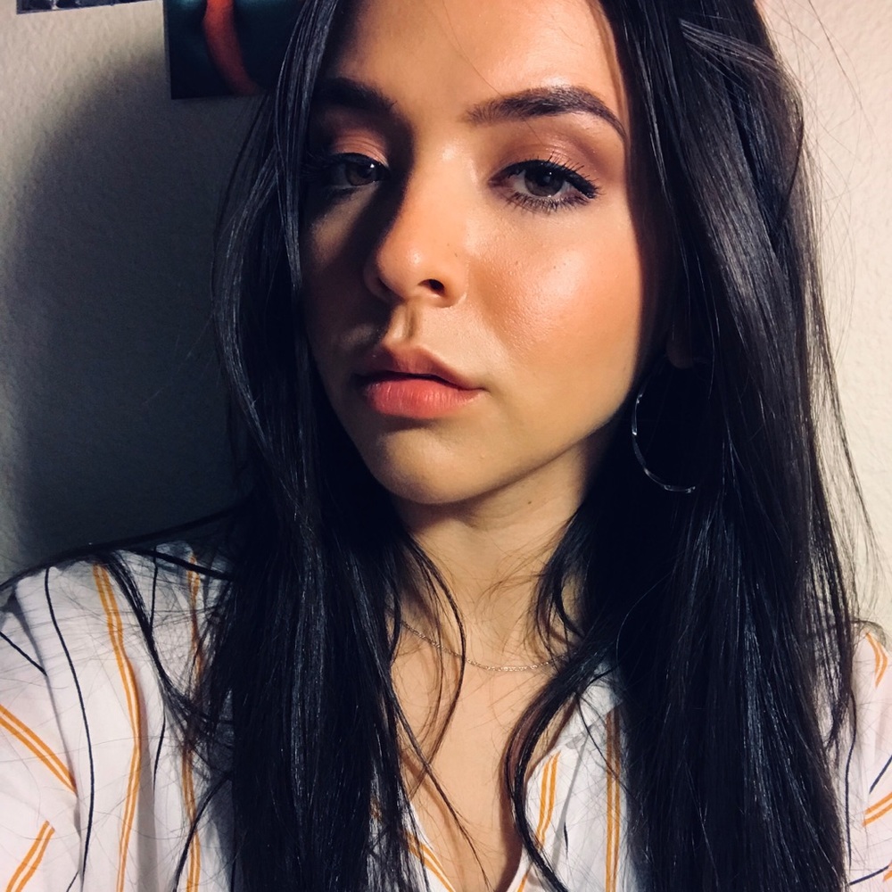 Meet your Posher, Marissa